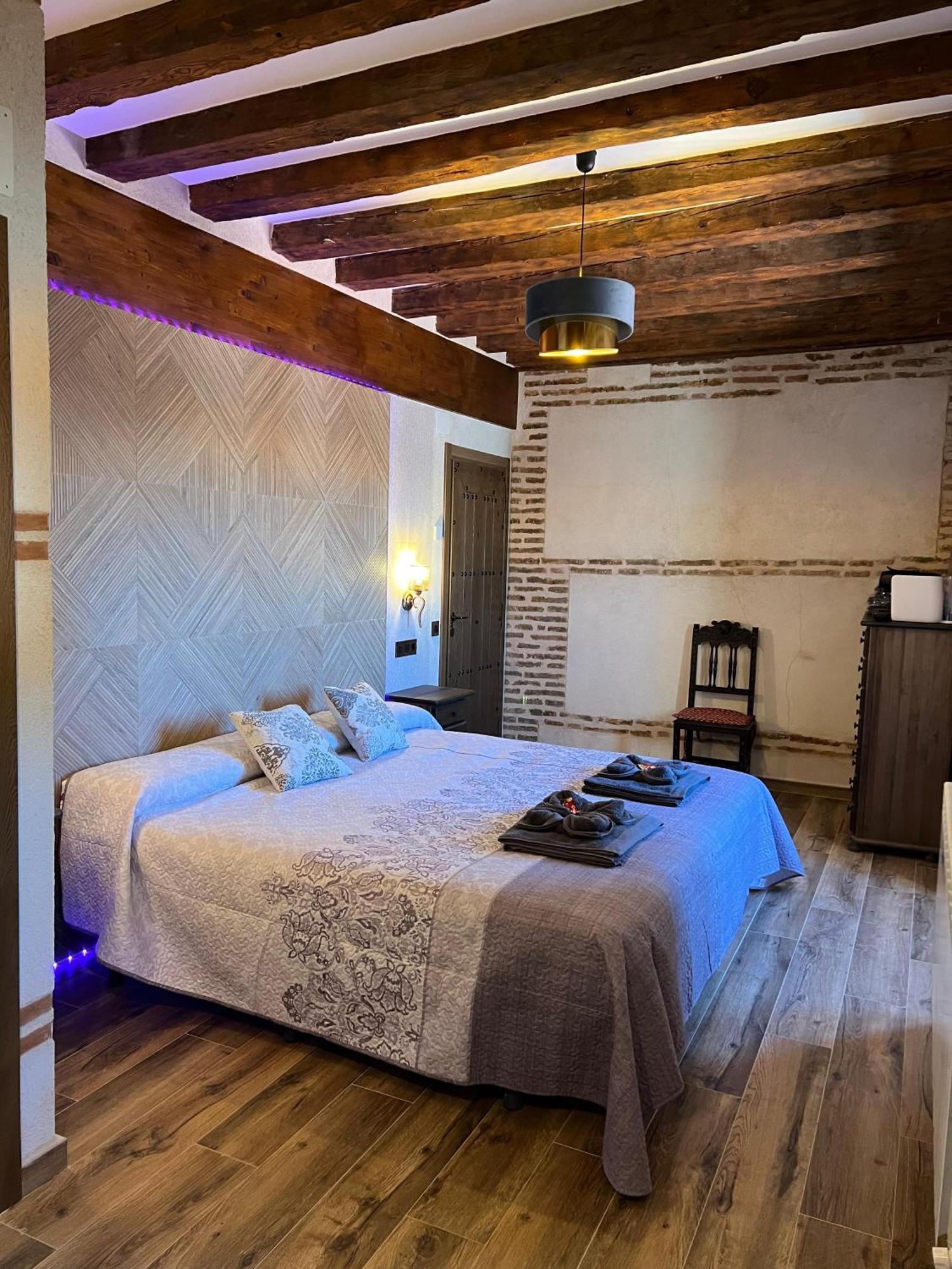 Casa Rural El Torreon Fontiveros Zimmer foto